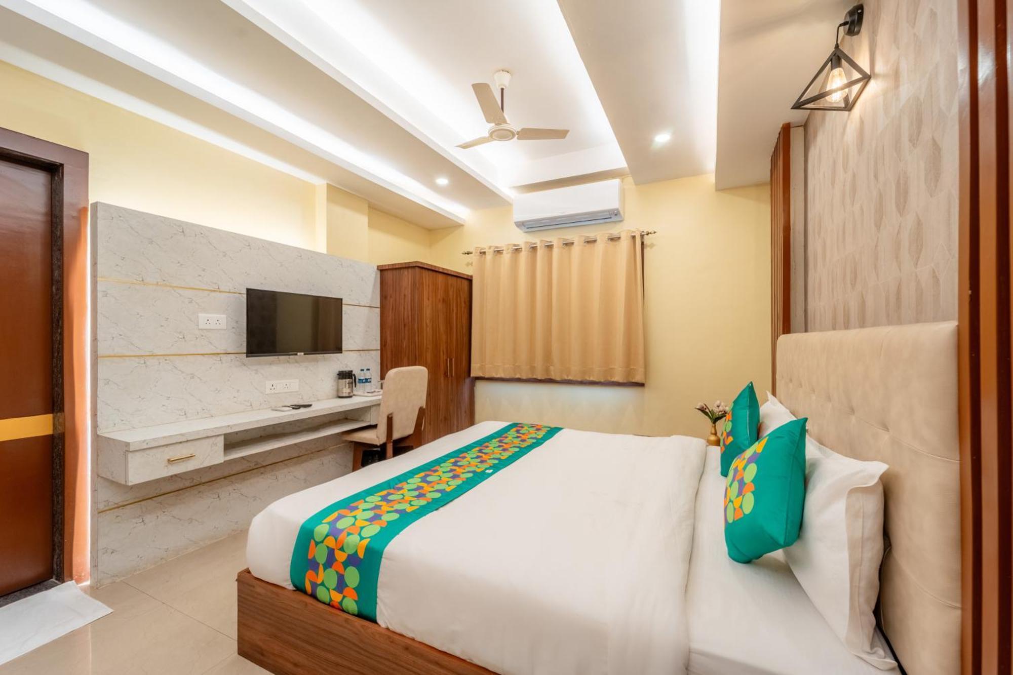 Treebo Premium Zorba Hotel Bhopal Bagian luar foto